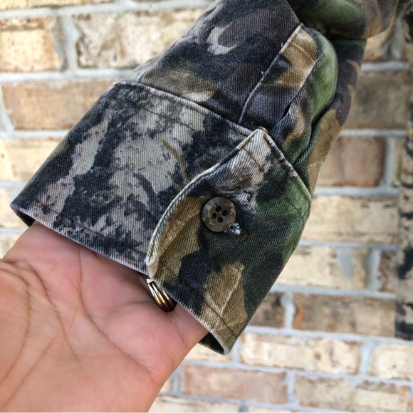 Trebark Cotton Blend Vintage Made in Usa Style 9007 Camouflage Button Shirt S - Picture 4 of 11